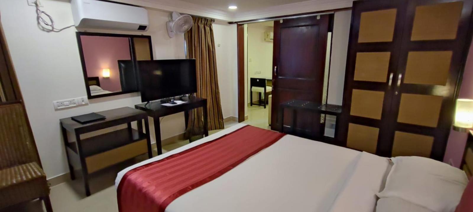 Shilton Suites Bangalore Esterno foto